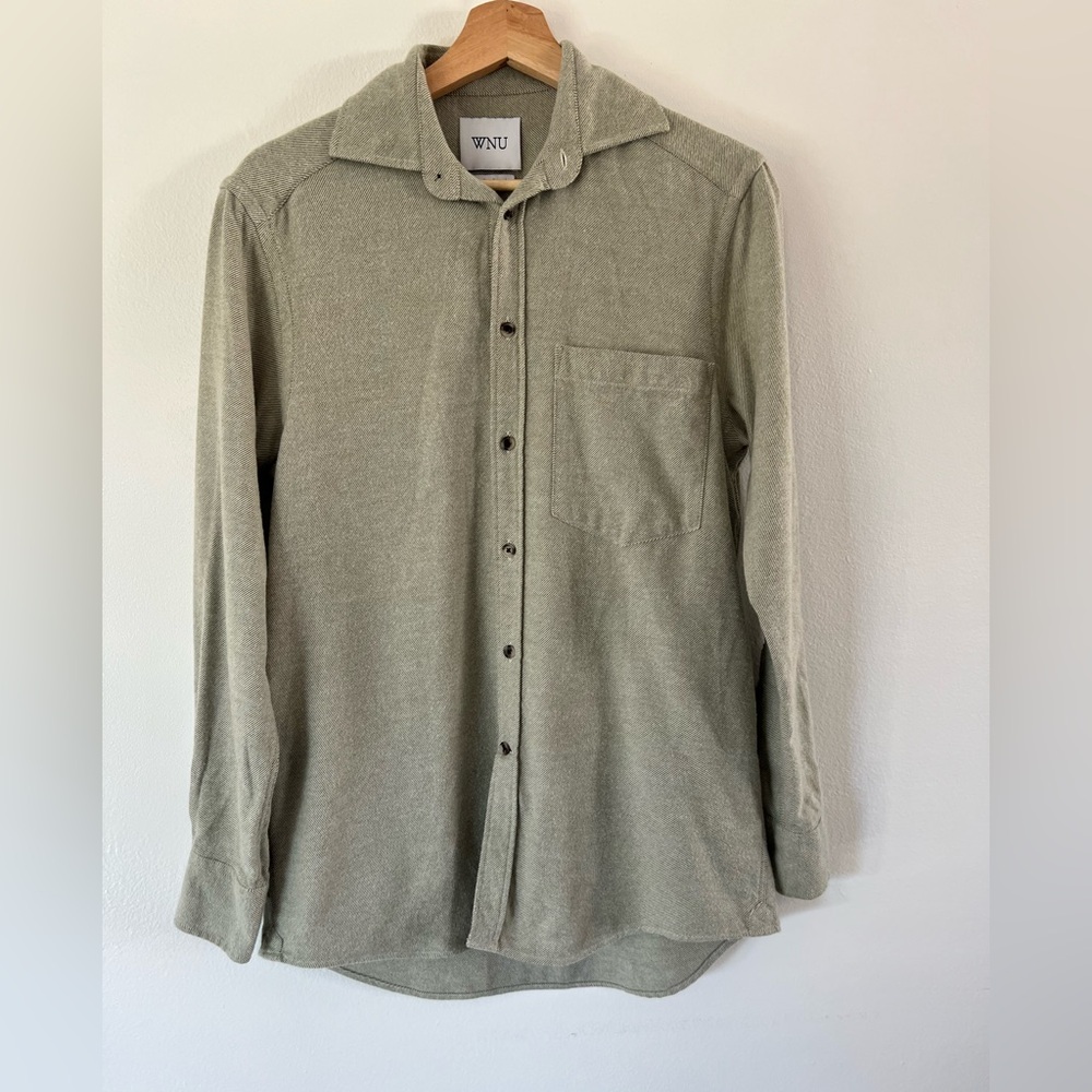 WNU The Boyfriend Flannel Button-Up Grey Micro Stripe Collared Long Sleeve Top‎